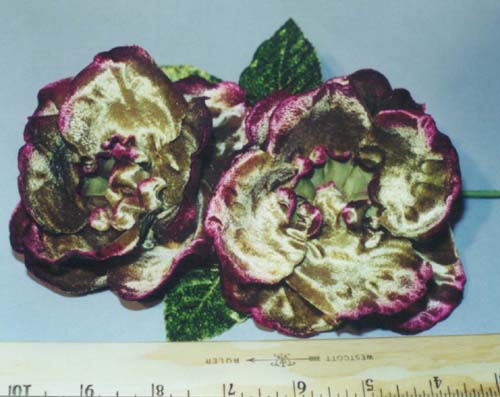 Flat Velvet Rose By 2