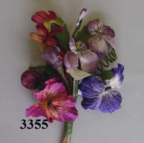 Velvet Pansy Grape and Lilac cluster with pin