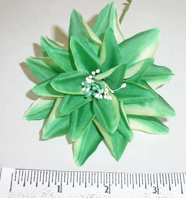 Small Starburst Flower silk floral supply