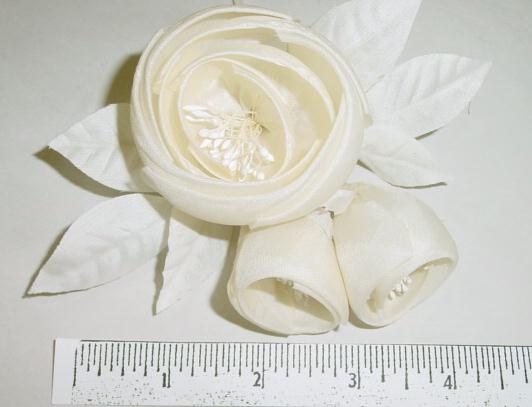 Rolled Silk Rose & 2 Buds beautiful floral silk supply