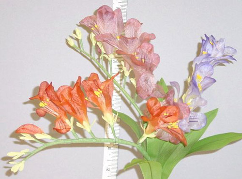 Freesia -- natural looking crafted in Germany