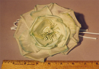 Silk Rose with Tubing Pep Center
